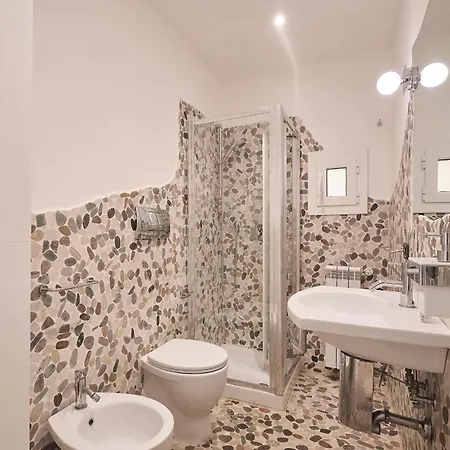 Апартаменты National House Monti *